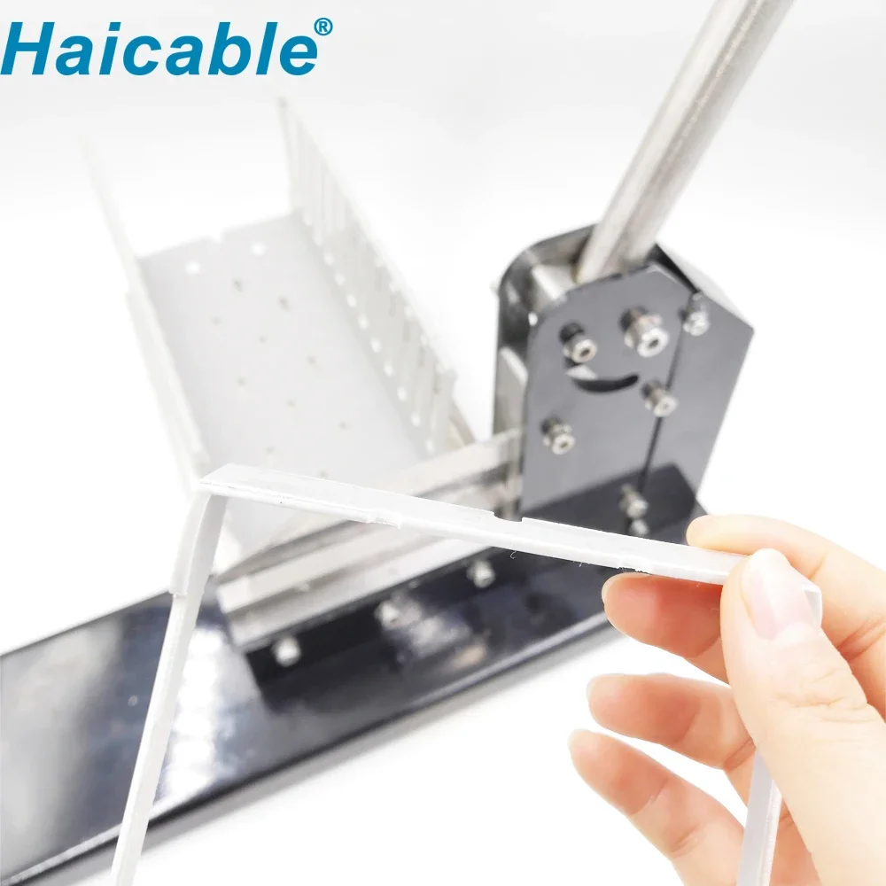 Cortador de duto de cabo com fenda de PVC WT-3 Ferramenta de corte de tronco de fio de cabo Cortador de duto de fiação de PVC