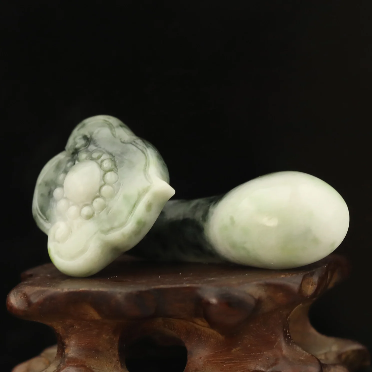 Старый Китай Натуральный du shan Jade ручная резная статуя ru yi кулон d13