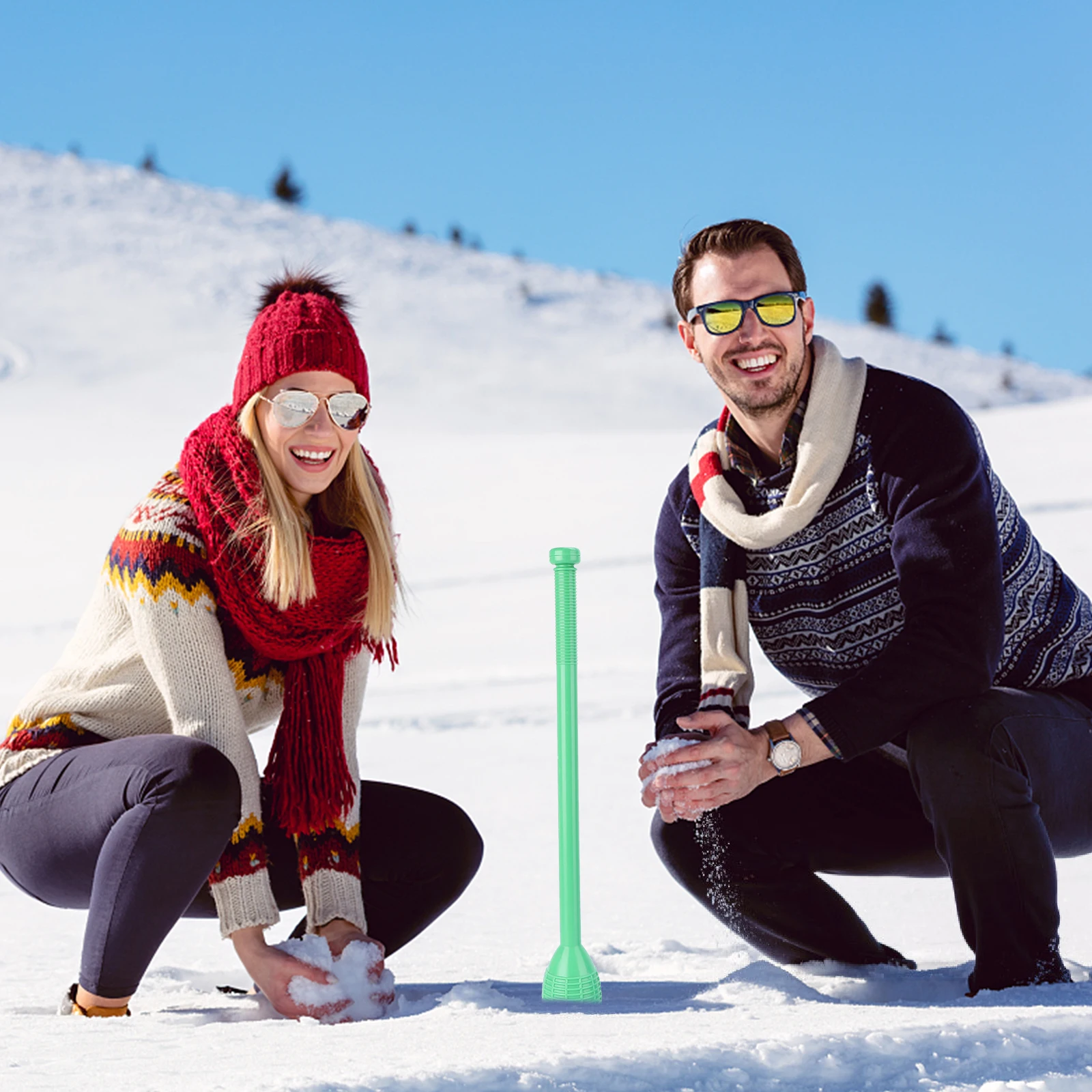 

2pcs Snow Ball Thrower Long Handle Stick Durable Pp Non-Slip Grip Easy To Use Outdoor Winter Snow Play Tool Throwing Rod Plastic