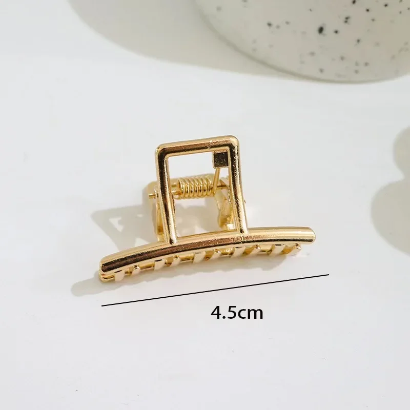 Fashion Metal Hair Claw For Women Gold Silver Color Cross Crab Hair Clip Korean Elegant Geometric Hairpin Girl Hair Accessories