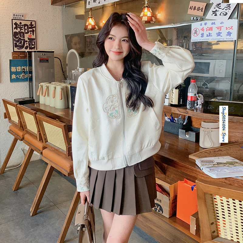 

Embroidery Zipper Long Sleeve Milky White Short Bomber Jacket Outerwear 2024 Autumn Women Elegant Sweet Baseball Coat Girl W226