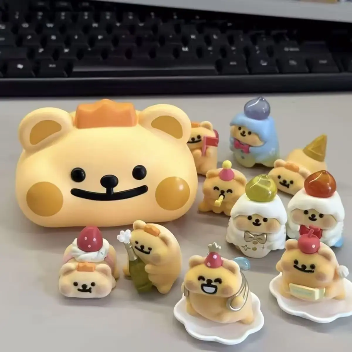 

Genuine Plzdot Bear Bug Blind Box Is This More Like Series Mini Gift Tabletop Ornaments Doll Tide Play Hand Office Car Ornaments