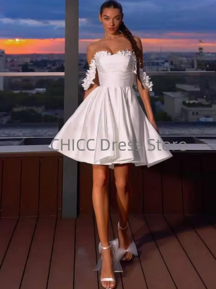 Vestido de fiesta blanco con hombros descubiertos, sin mangas, sin espalda, apliques, nuevo vestido de fiesta de bienvenida, vestidos de noche cortos personalizados, 2025