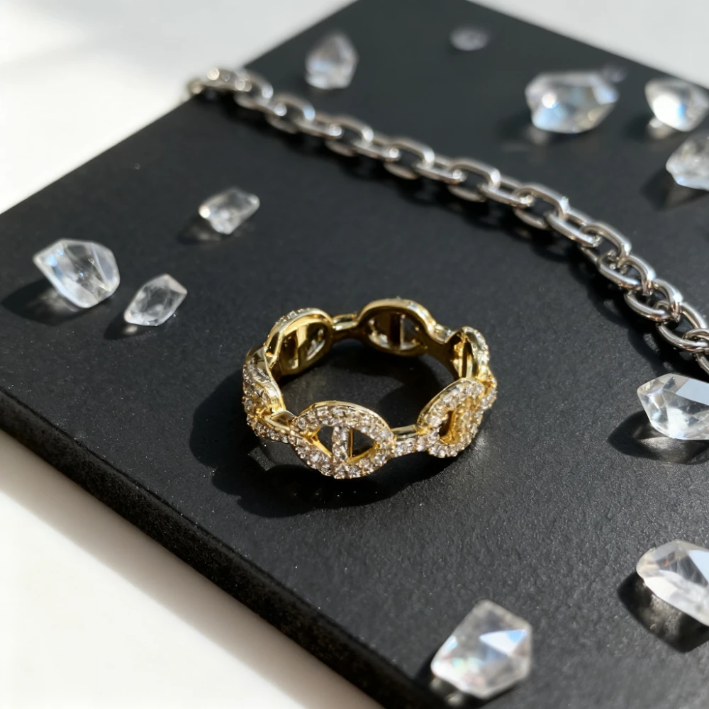 

2025 Trendy Jewelry Classic Hollowed - out All - diamond Pig - nose Ring for Ladies, Allergy - free & Color - fast