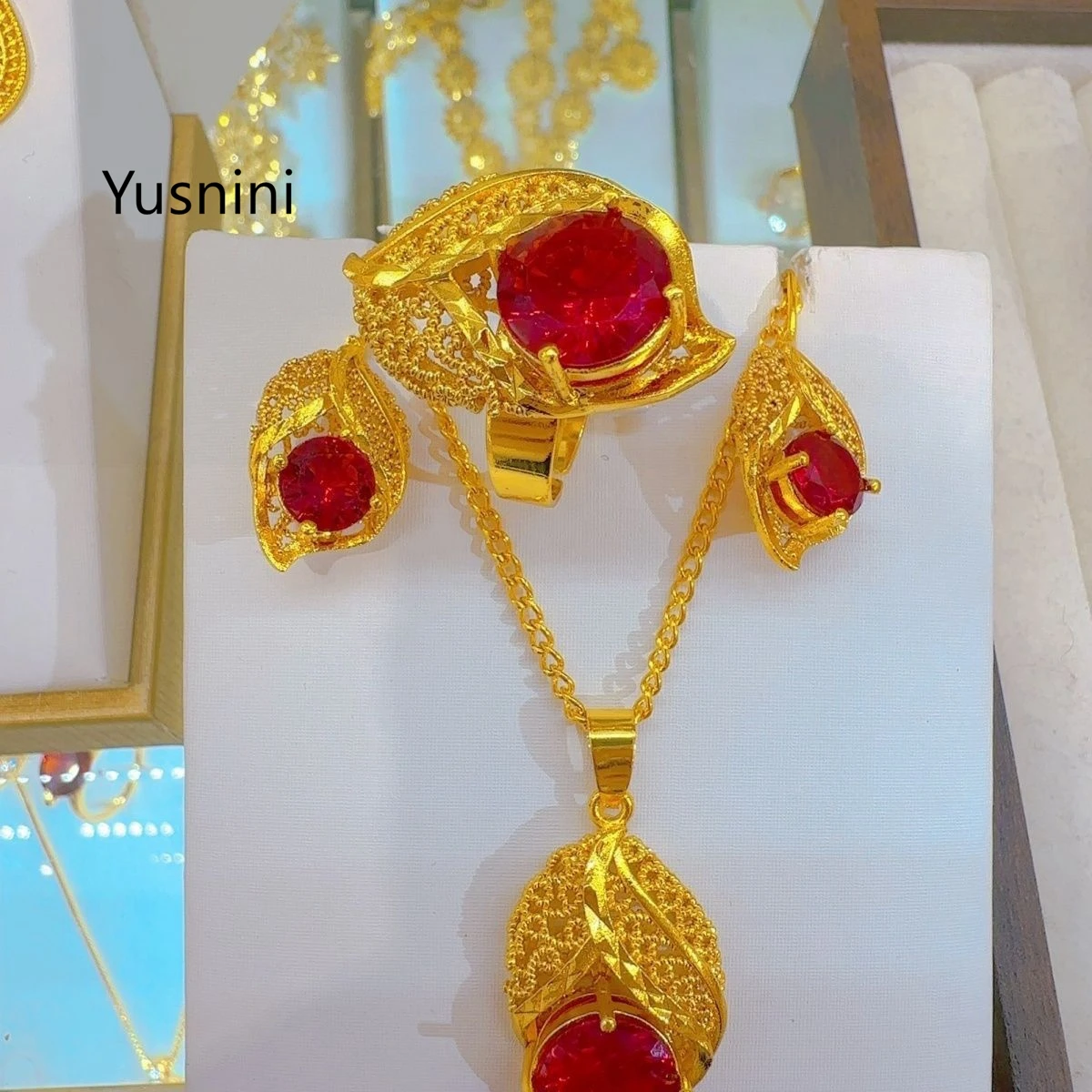 nuevo-conjunto-de-joyeria-de-alta-gama-chapado-en-oro-de-24k-de-dubai-collar-aretes-y-anillos-romantico-para-bodas-y-fiestas-para-parejas-777