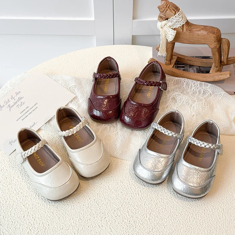 

2025 Children Leather Shoes for Girls Spring New Fashion Elegant Comfortable French Style Mary Jane Casual Versatile Chic Shoes
