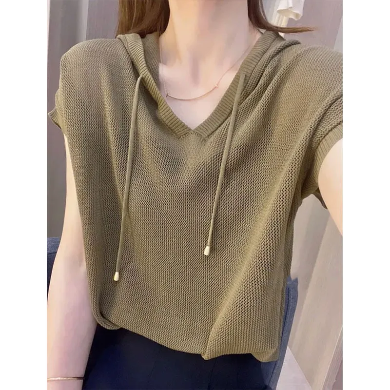 High End Women's Wear 2024 New Summer Fashion Style Drawstring Hooded Thin Soft Glutinous Knitted Top