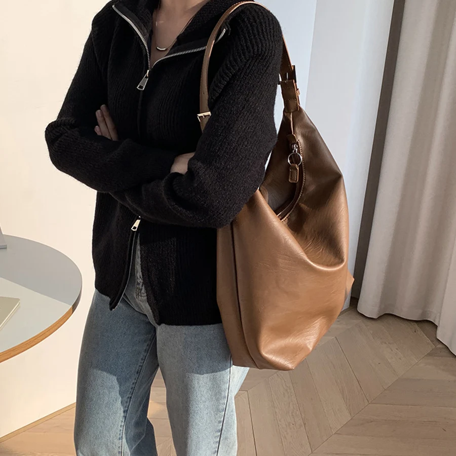 

Korean casual soft pu leather commuter Tote bag large capacity niche designer fashion shoulder underarm bag female purse handbag