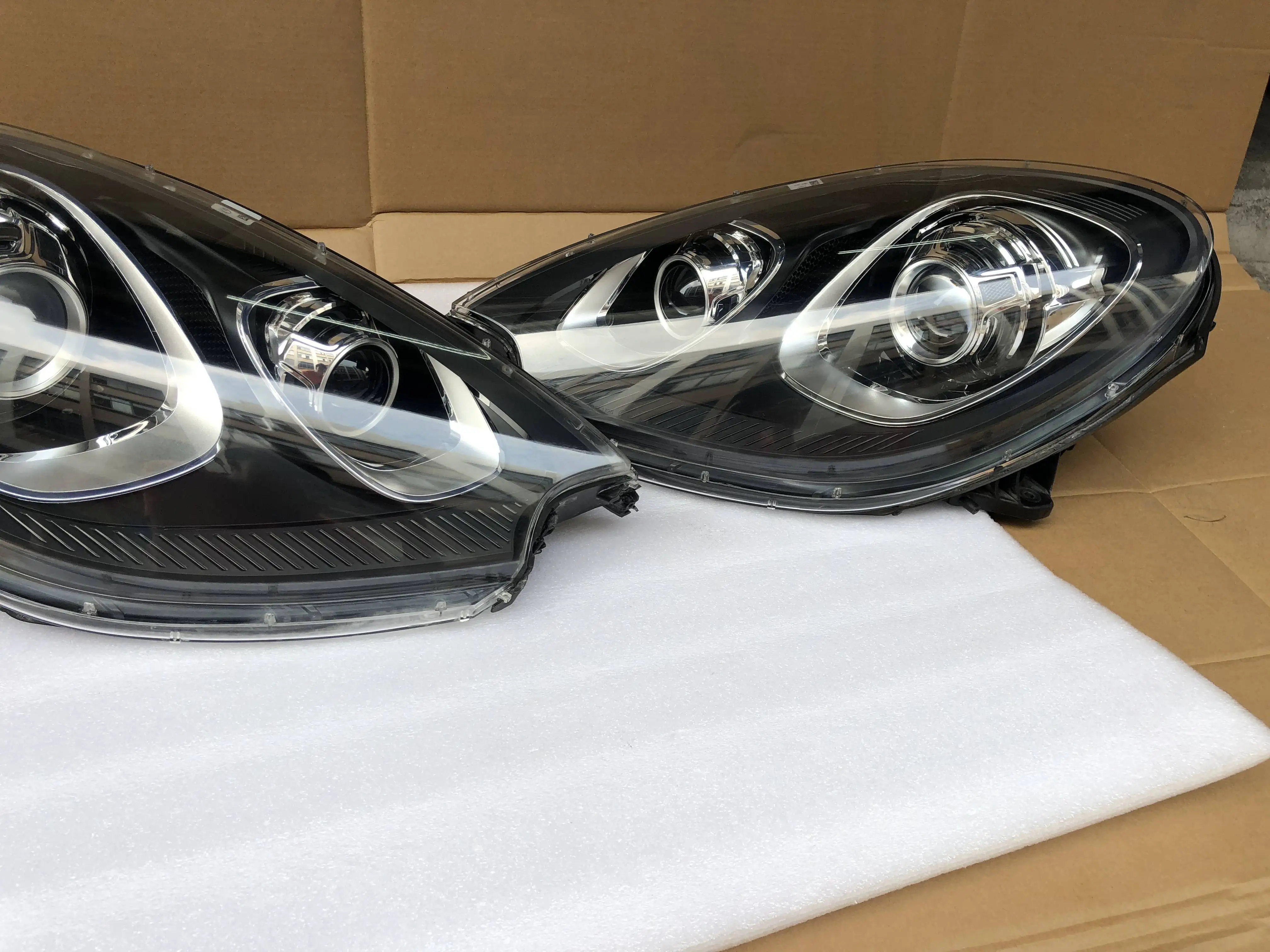 للتسليم السريع الأصلي المستخدمة زينون ترقية Led 2014 2015 2016 2017 جودة عالية 95b بورش ماكان المصباح