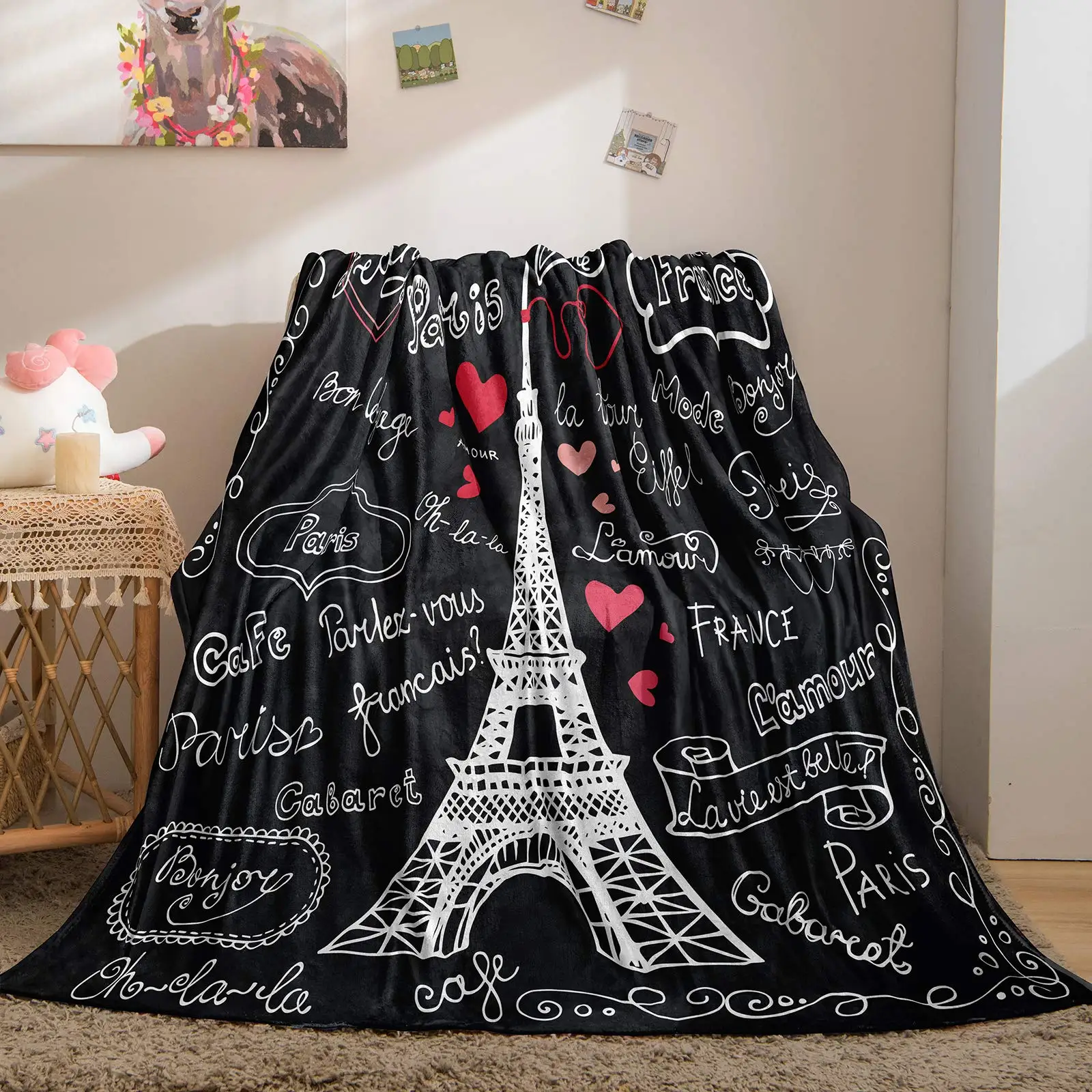 

Paris Eiffel Tower Blanket French Style Throw Blanket Love Heart Flannel Fleece Blanket for Boys Girls Soft Fuzzy Plush Blanket