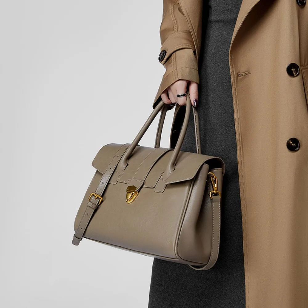 

Retro Leather Portable New Large-capacity Briefcase Women's Business Trip Commuter Big Niche Design Simple Versatile Relaxation