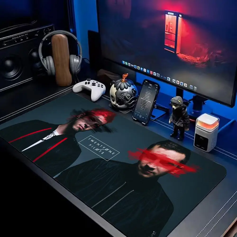 Twenty One Pilots Mouse Pad Extra Large XXL Extended Gaming Desk Mat Customizable natural non-slip rubber