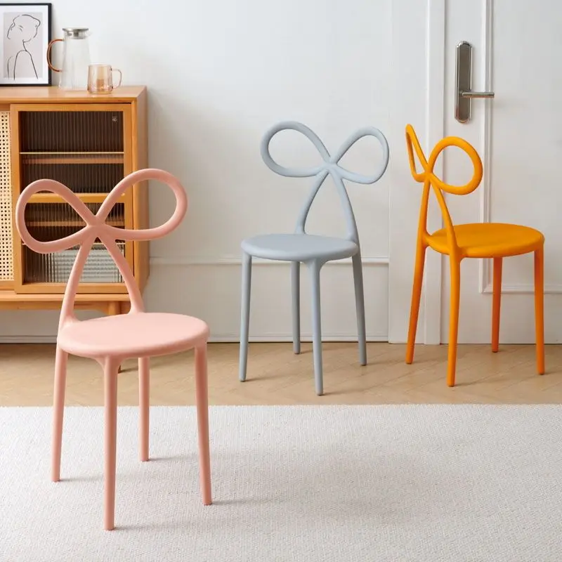 

Colorful Bow-Adorned Butterfly Chair: Princess Nordic Design, Minimalist Makeup Stool - Ideal for Young Girls' Vanity & Nail Art
