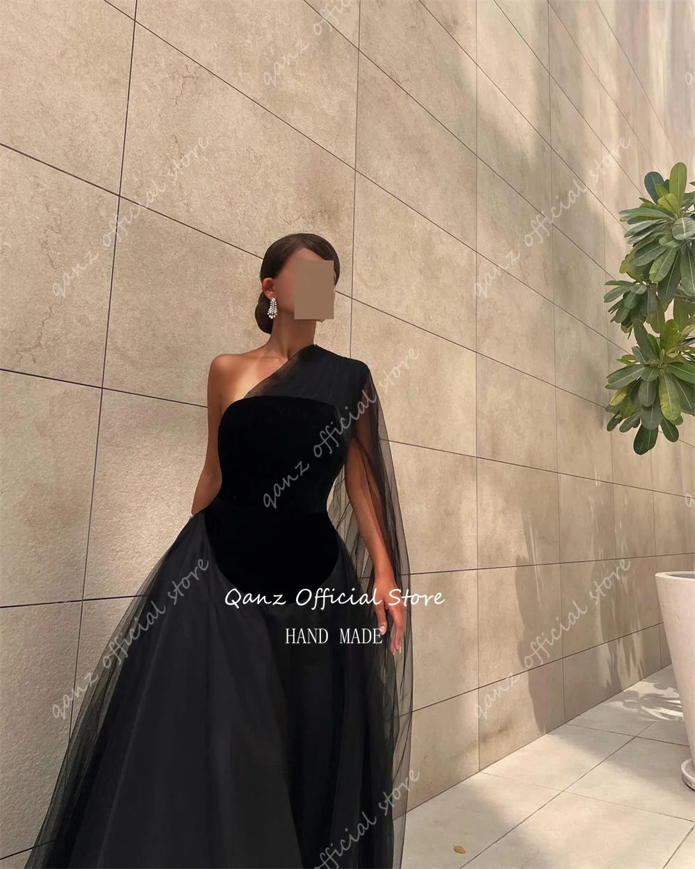 Qanz Saudi Arabia Evening Dresses Black Tulle Long Party Dresses Customized Elegant One Shoulder Abendkleider Luxus 2024 Dubai