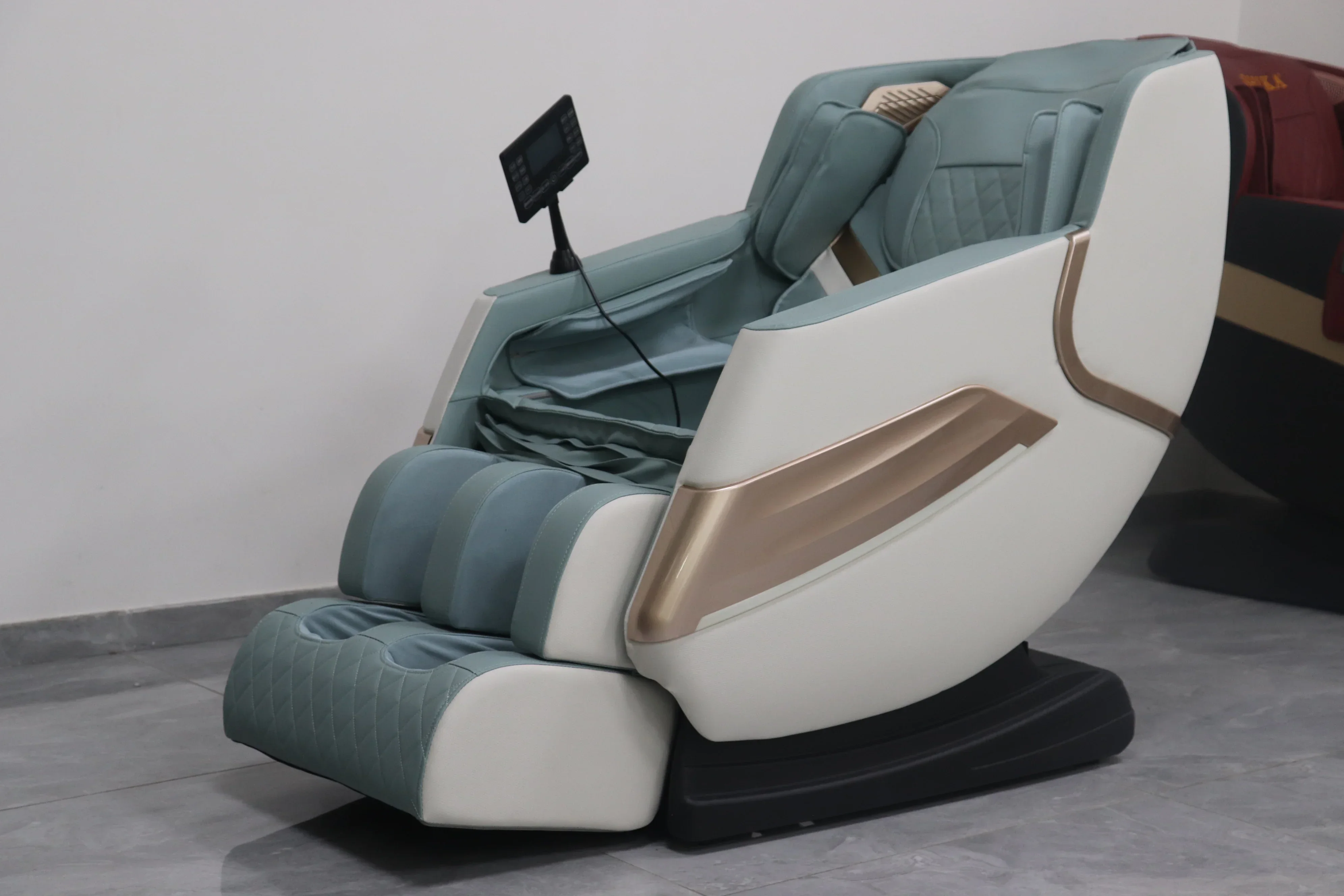 NINGDECIRUS Pabrik Jual Laris Seluruh Tubuh 4D Gravitasi Nol Listrik Harga Shiatsu Bagian Kulit Kursi Pijat Kaki Oem Murah Mewah