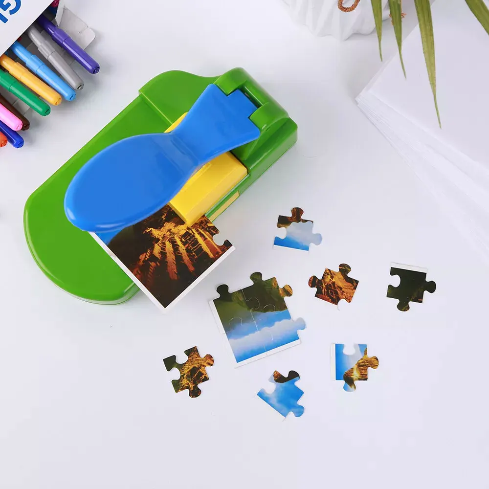 Green Puzzle Maker, 1 Piece Puzzle Maker with 10 Pieces Foam, Crafts Making Puzzle Scrapbooking - Puzzle Mini Tool
