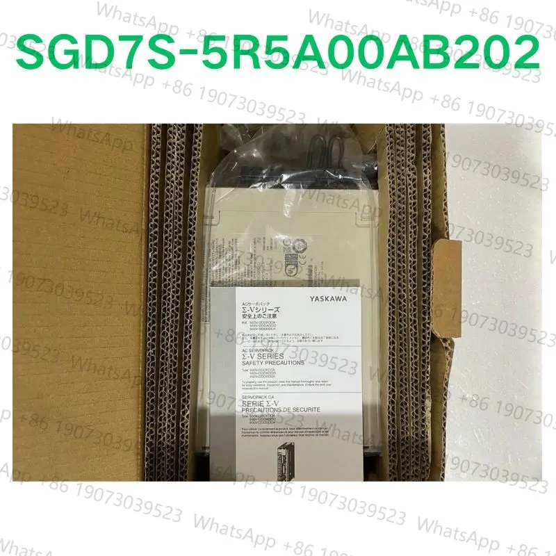 

New SGD7S-5R5A00AB202 servo motor Fast Shipping