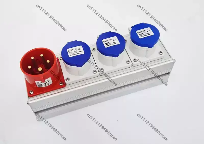 6 Way Stage Power Breakout Through Box Distribution Cabinet For Lighting Audio LED Large Screen Moving Beam Light