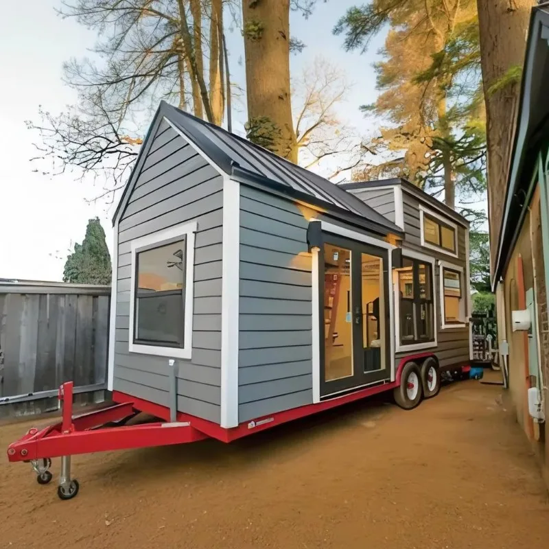 كابينة متنقلة حديثة مخصصة للمنزل الصغير على عجلات تصميم مريح لمنزل مقطورة لغرفة النوم وغرفة المعيشة هيكل فولاذي
