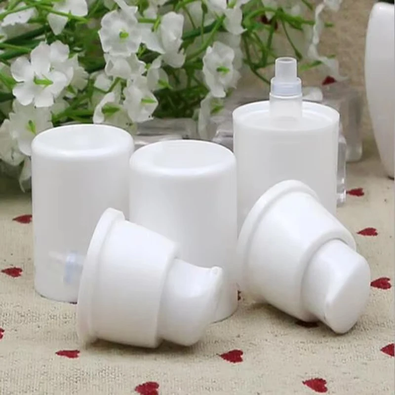 1pcs Empty Plastic Cosmetic Bottle 15ml/30ml/50ml Travel Mini Liquid Bottles white Airless Pump Vacuum Toiletries Container PJ83 - view 2