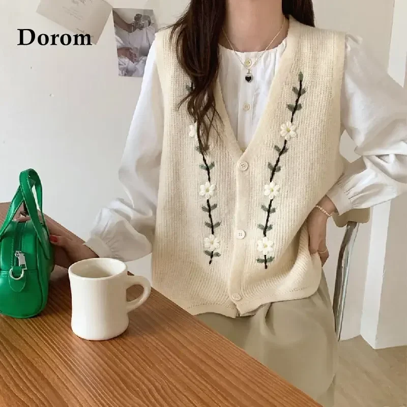 Flower Embroidery Sweater Knitted Vest Women Korean Preppy Style V-neck Sleeveless Sweater Female Tops Autumn Harajuku Clothing