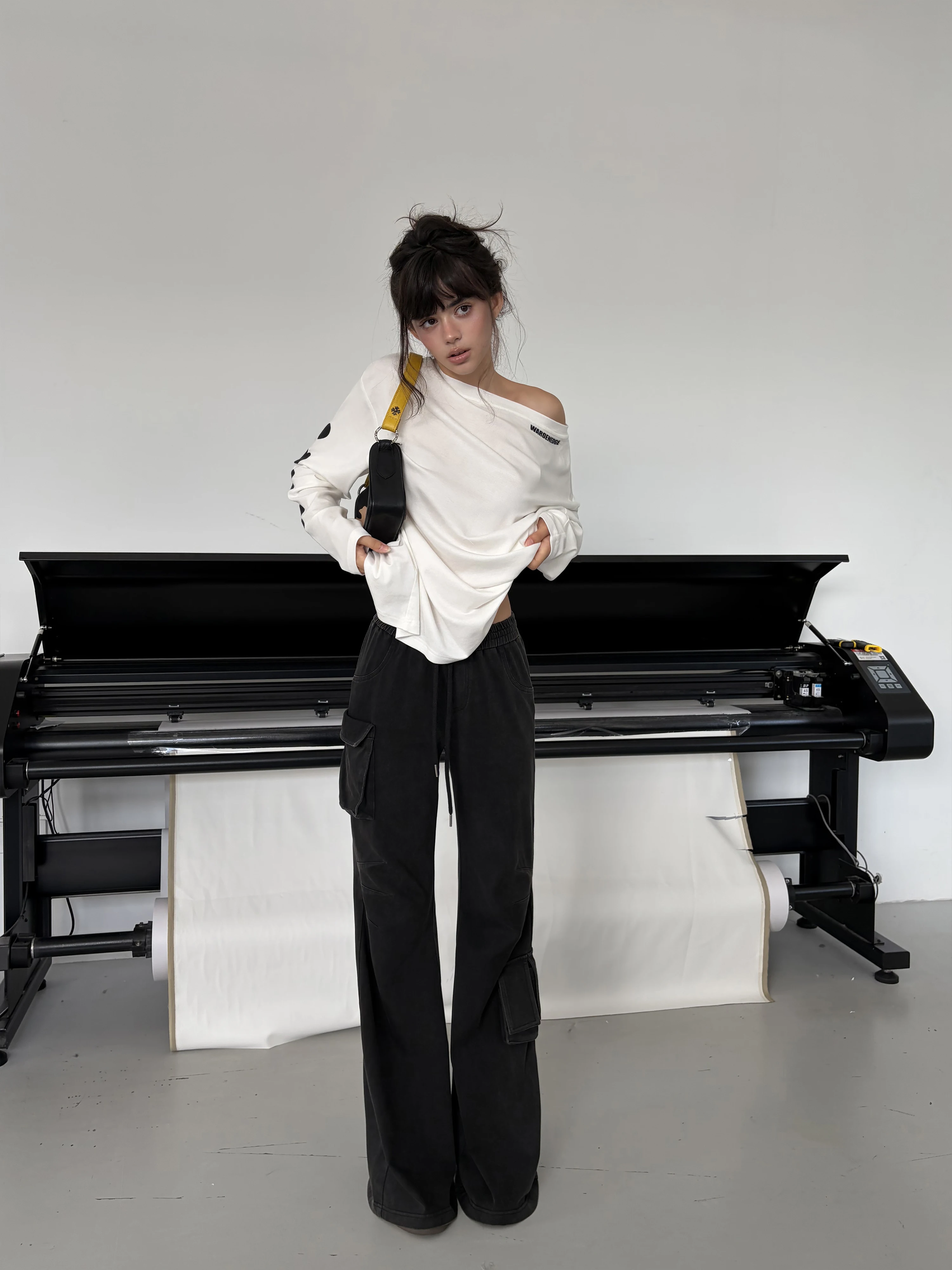 Warden  Street Style Loose Wide Leg Casual Pants Women's Loose Trousers with Multiple Pockets Black Cotton Low Waist