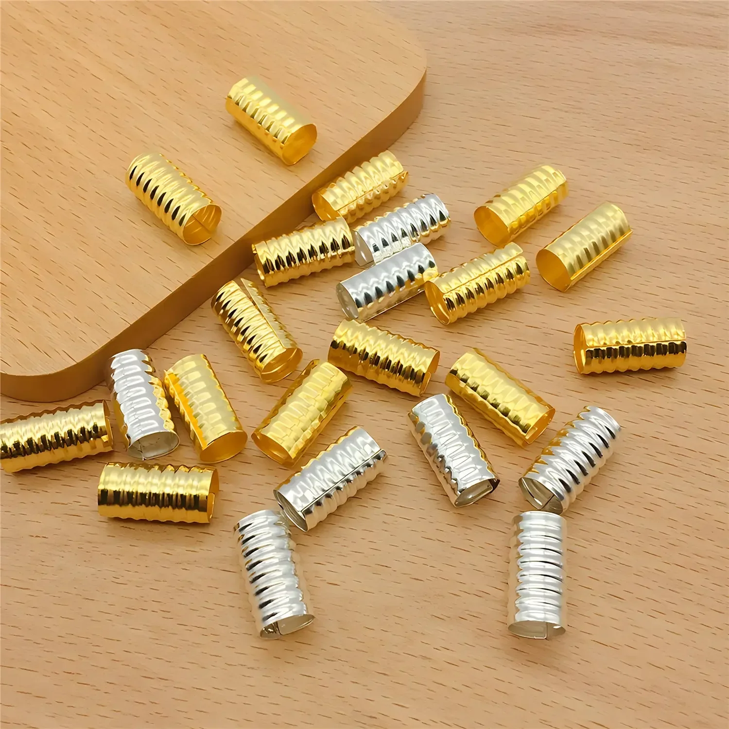 100 ชิ้น/ล็อตดินสอทองเงินผมแหวนโลหะสําหรับ Dreadlocks Braiding Hole Micro แหวนเครื่องประดับผมสําหรับ Braids