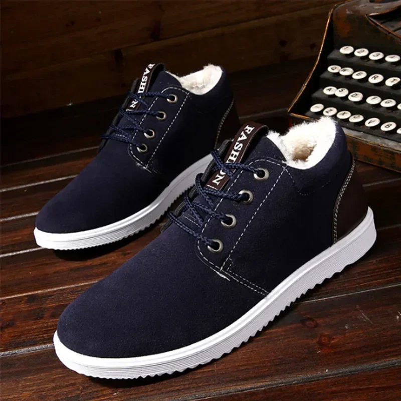 Light Warm Cotton Shoes for Men Winter Shoe Suede Men Sneakers 2025 New Thicken Plush Comfort Lace-up Footwear Zapatos De Hombre