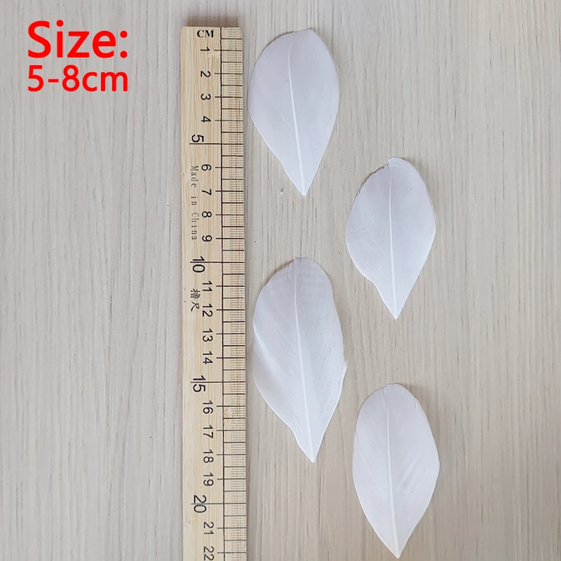 390 pz 5-8 cm Piccole Piume Per L'artigianato Plumas Goose Trim Bulk Bianco Decorazione di Carnevale Matrimonio Dreamcatcher Immagini Casa Dell'albero