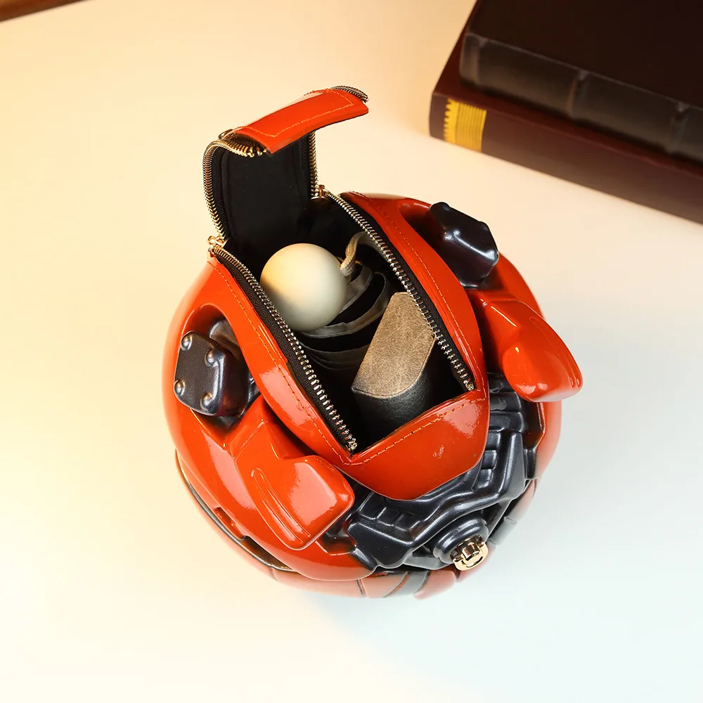 Adult Warrior Helmet Shaped Handbag Street Trendy 3D Hard Shell Design Unisex Festival Party Bag Couples Punk Shoulder Bag 1314