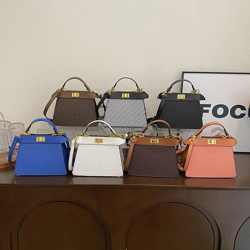 

2025 French Style Tote Bag - Spacious Shoulder & Crossbody Purse, Vintage Inspired Work Bag with Versatile Carry