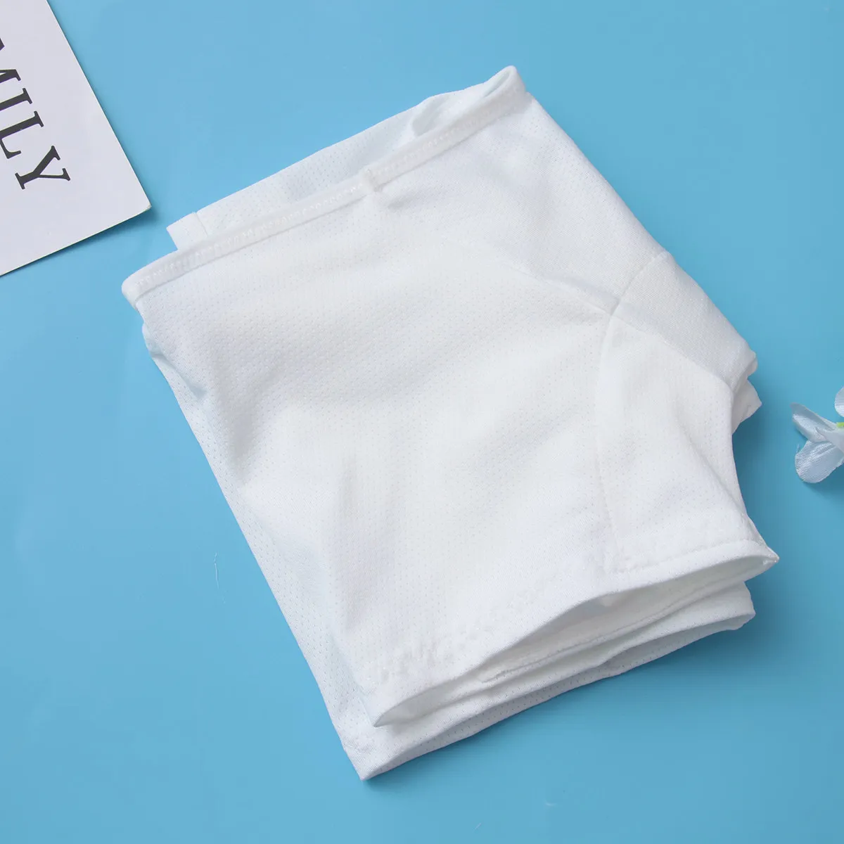 Womens Sweat Guard Underwear Vest with Underarm Pads Breathable Summer Sweat Absorbing Camisole White Size M