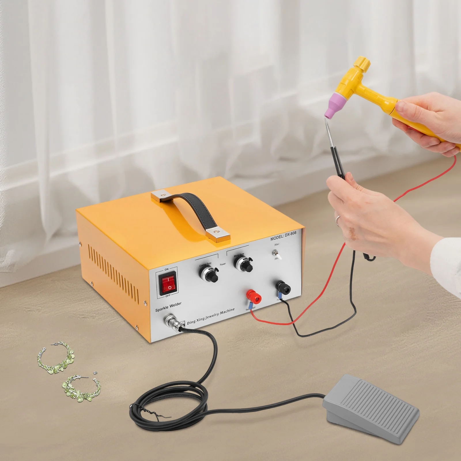 Jewelry Welder, Spot Welding Machine, 80A Portable High Precision 110V Yellow Plasma Handheld Gun for Gold Silver Palladium Platinum Jewelry