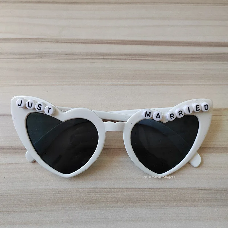 Lunettes de soleil Alphabet Peach Coussins pour hommes et femmes, lunettes de soleil pour femmes, lunettes de comparateur de jeu mignonnes