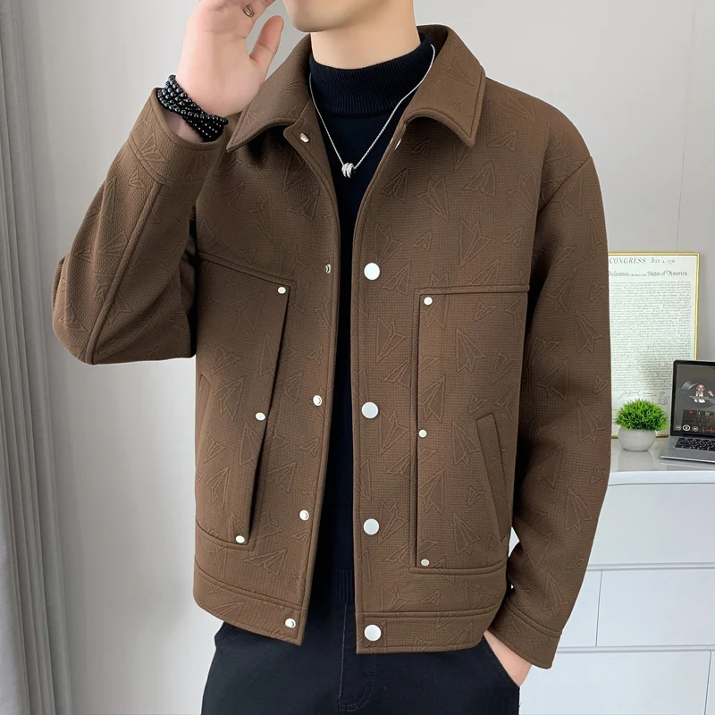 

Мужская повседневная куртка Slim Fit с воротником, из полиэфирного волокна, с длинными рукавами, стандартной длины, на пуговицах, без наполнителя.