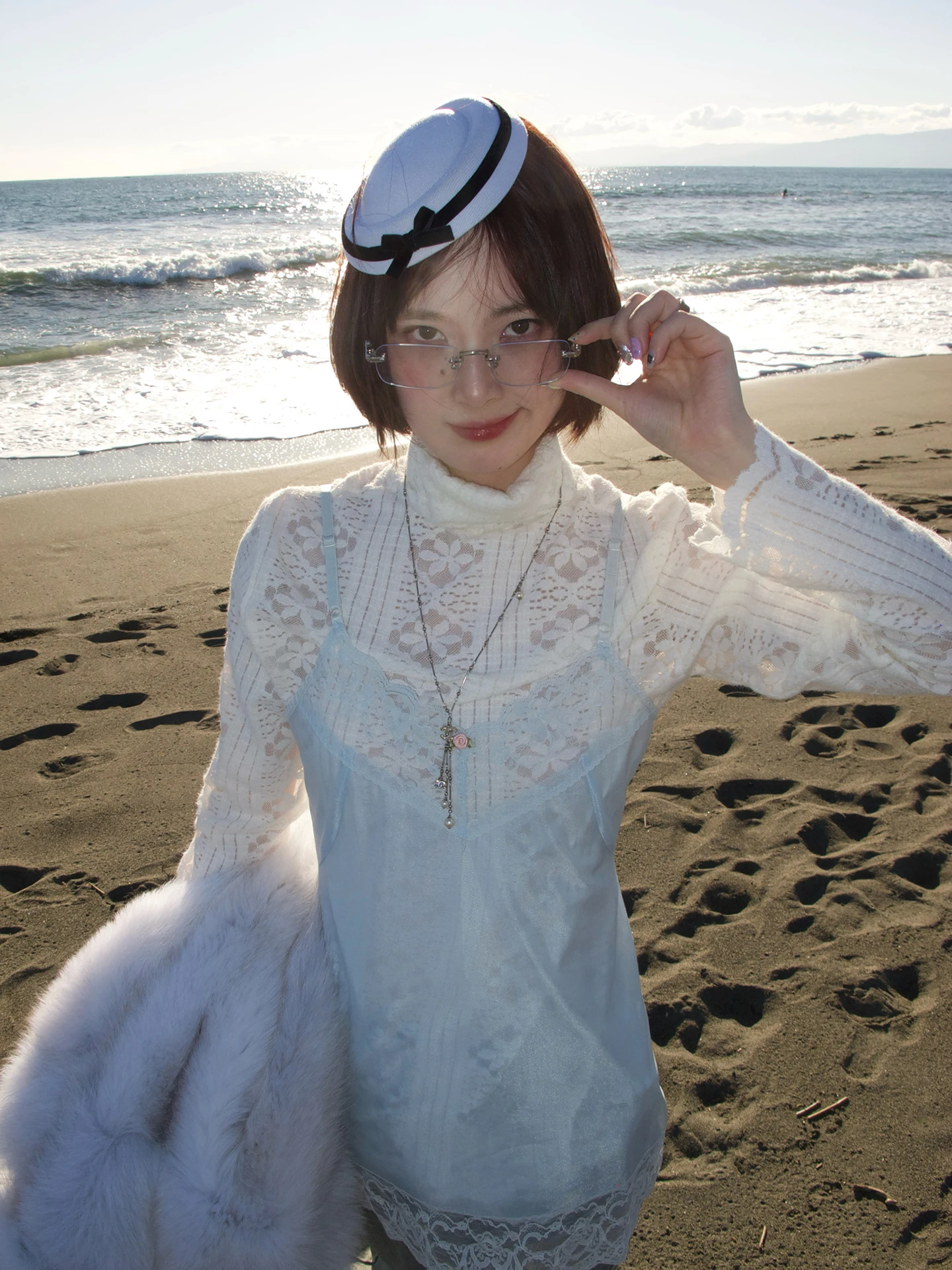 

Мягкая кружевная длинная футболка с высоким воротником, универсальная основа irt, французская футболка прямого кроя, женская футболка из эластичного волокна, смесь полиэстера