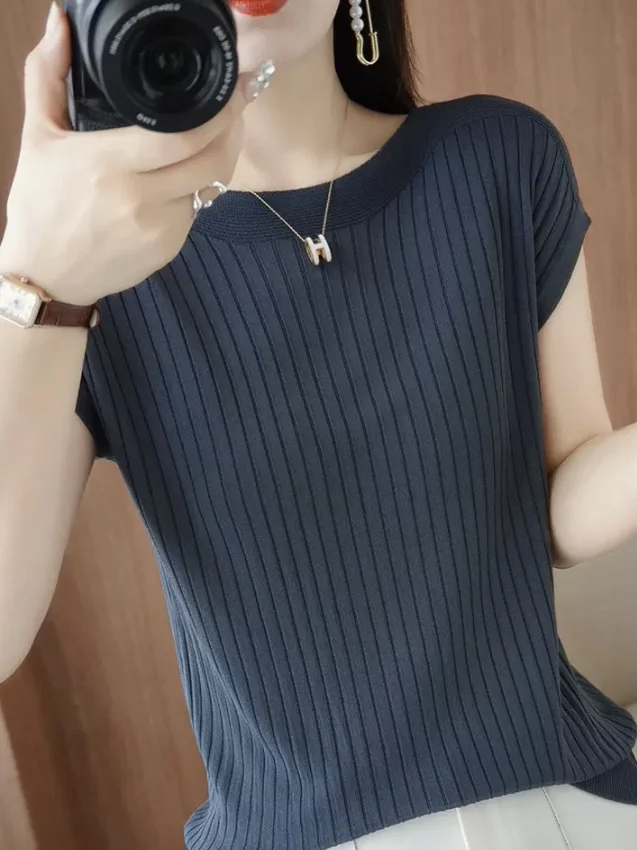 Fashionable Ice Silk Knitted Short Sleeve T-Shirt Women's Summer Style Slimming Top Comfortable Korean Version Casual Wear