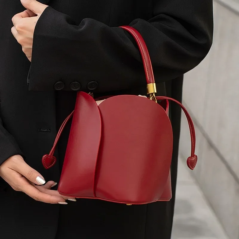 

Fashion Flower Bucket Luxury Tote Bag Shopping Bag Korean Crossbody Handbag Red