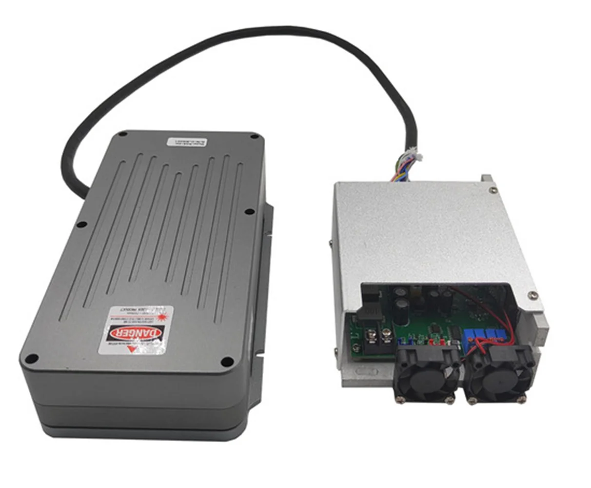 

RGB15W-15000mw R: 638nm-4w/G: 520nm-5w/B: 450nm-7w White Light Module Color Laser High-Power Stage Laser TTL/Analong