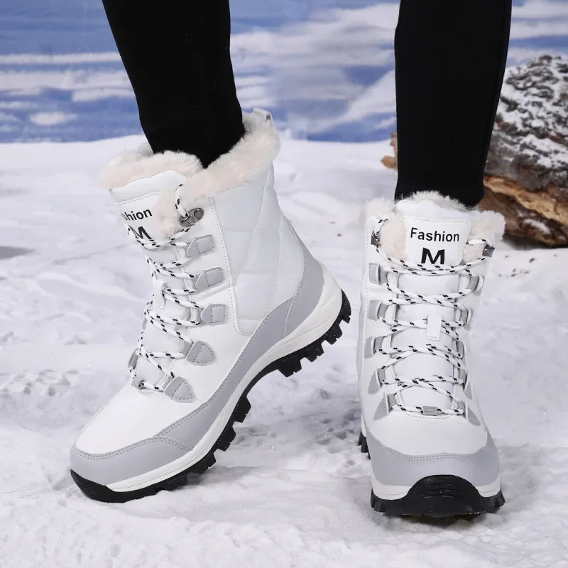 Botas de nieve Harbin para mujer, gran oferta de la temporada, nuevos zapatos cálidos de algodón del noreste con forro polar para invierno, para menos de 40 grados de algodón