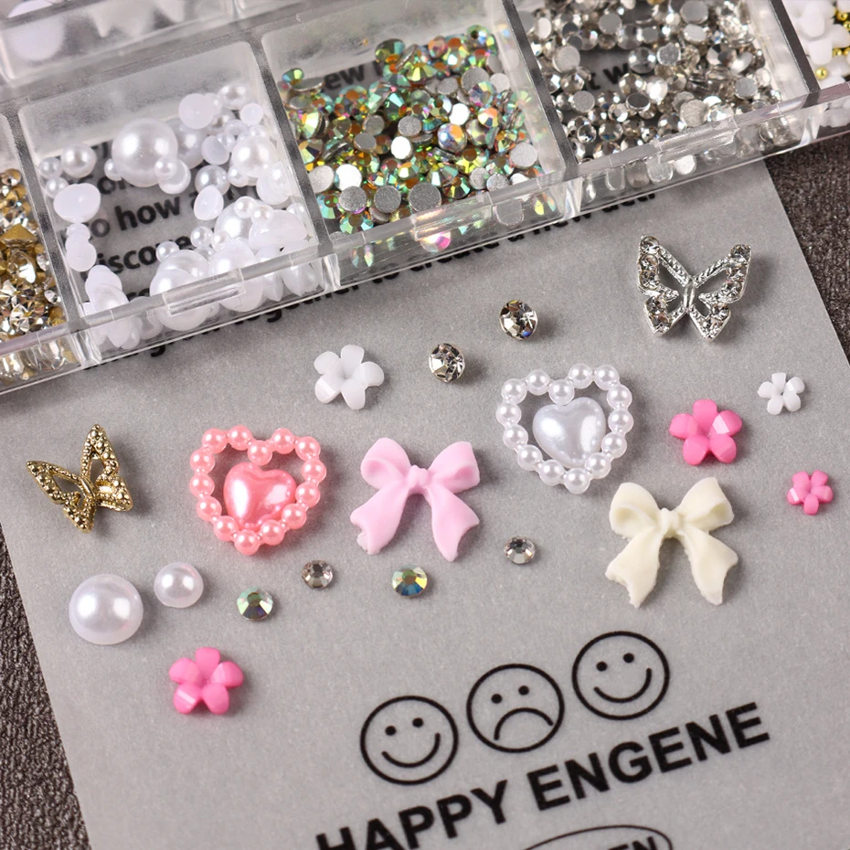 ชุดอุปกรณ์ตกแต่งเล็บ 3 มิติ 12 ช่อง ลายผีเสื้อหลากสีสไตล์ Y2K |   ดอกไม้ |   โบว์ |   การออกแบบตกแต่งเล็บด้วยเพชรเทียม DIY