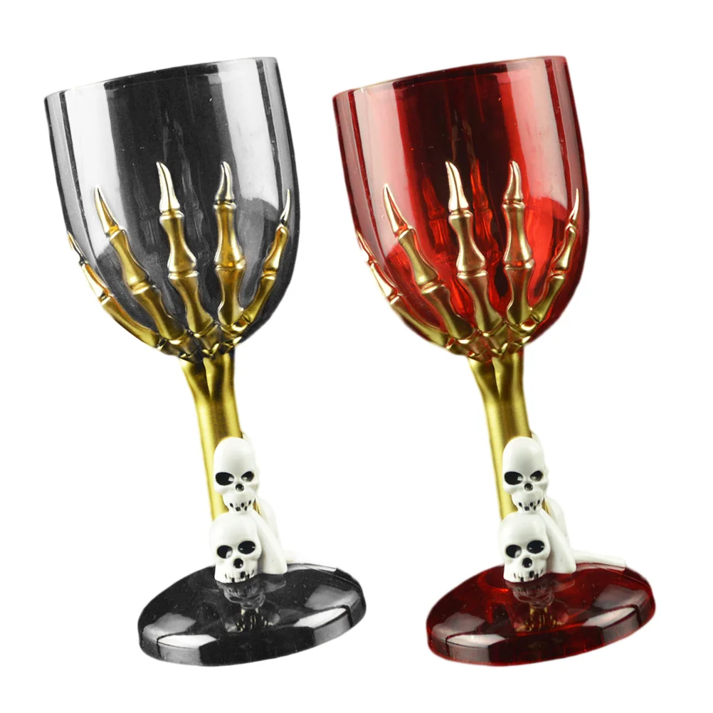 Halloween Plastic Goblet Skull Claw Decor Plastic Goblet Prop for Bar KTV Store (Non-Luminance Pattern, Random Color)