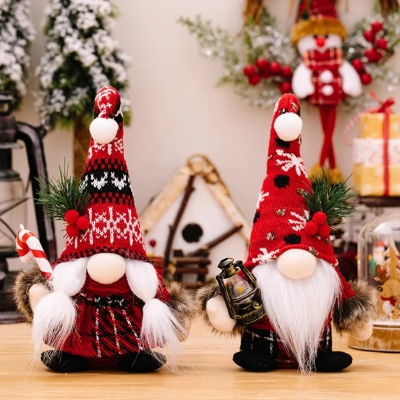 

New Christmas Decoration Products Knitted Non Woven Standing Faceless Doll Creative Doll Santa Claus Ornament