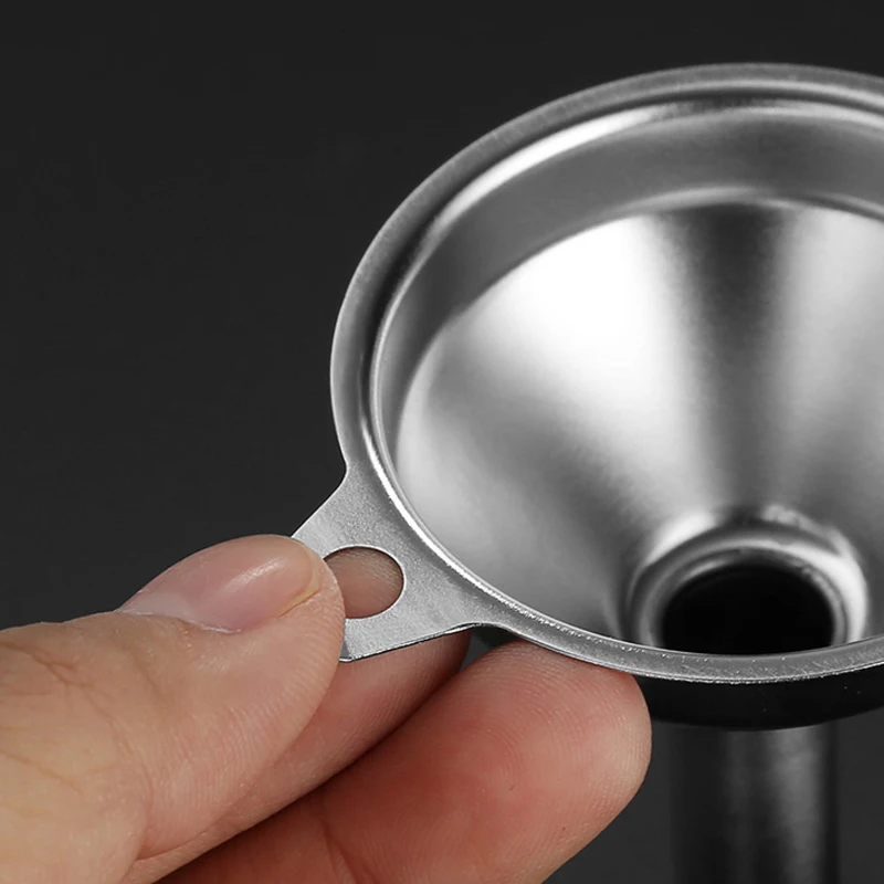 Metal Stainless Steel Funnel Mini Kitchen Funnels for Oil Liquid Fluid Small Funnel Filling Bottle Flask Cooking Kitchen Gadgets
