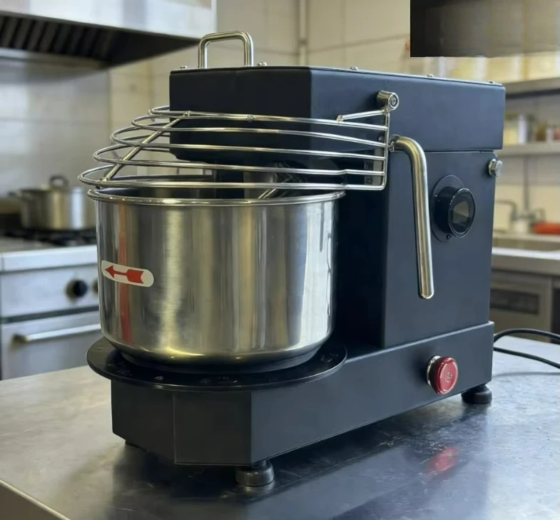 Manufacturer 5L 10 Liters Stainless Steel Bowl Electric Petrin Tabletop Amasadora Dough Food Cake Spiral Mixer for Home Use