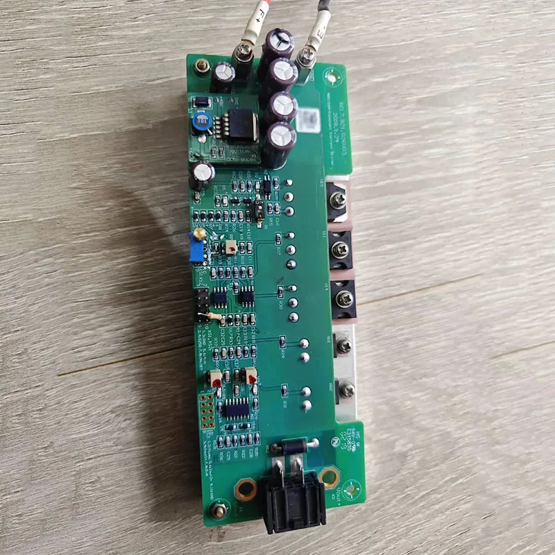 Industrial Laser Pump Source Driving Module Rated 45V22A Output 3V Voltage Difference Laser Drive Accessory