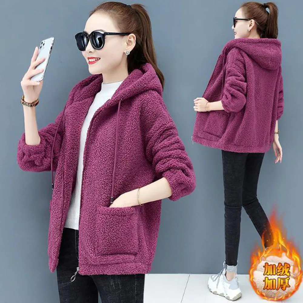 Conventional Cashmere Warm And Aasual Hooded Coat Women's Autumn And Winter Fashion Loose Wild Temperament Coat Tide.