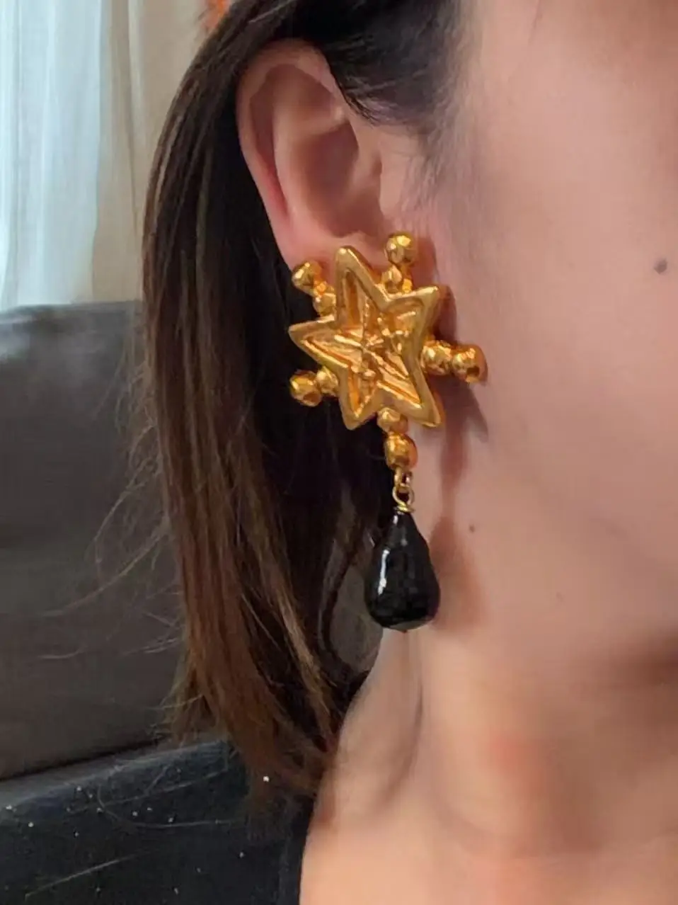 Vintage Brass Gold Plated Black Agate Earrings Ear Clip Women Europe American Designer Jewelry