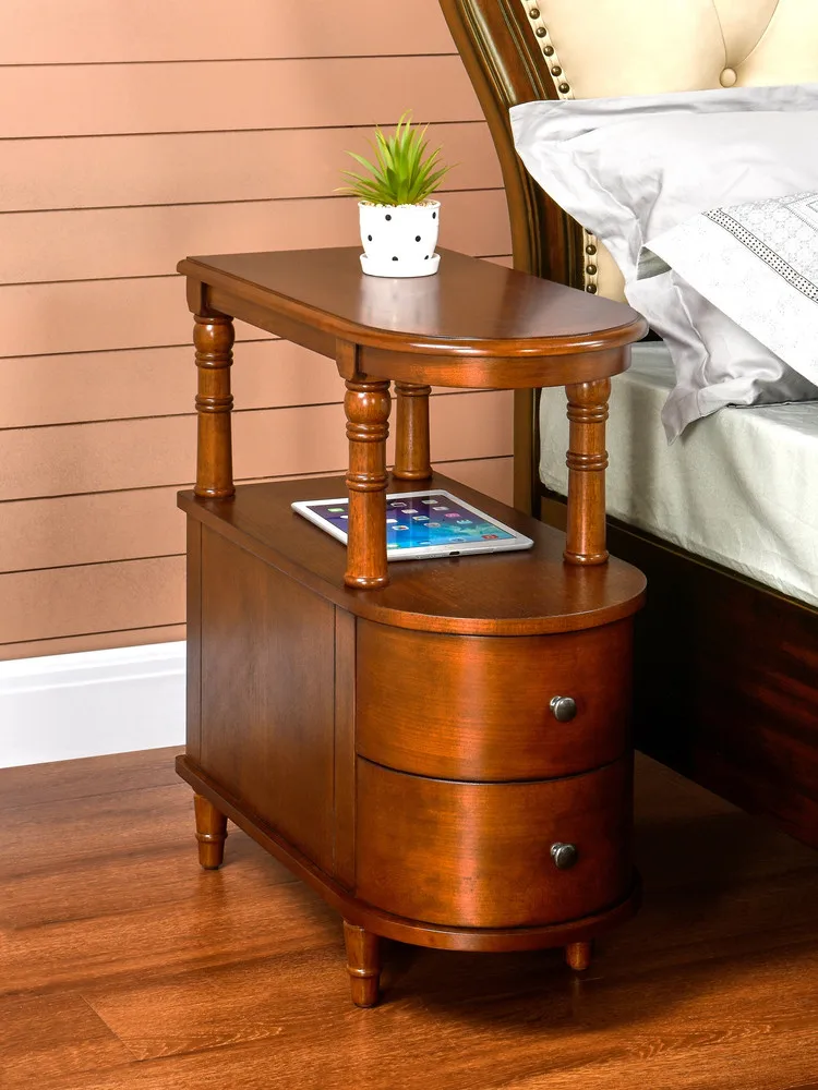 American-style solid wood sofa side table with wheels, narrow bedside table for the bedroom, living room storage cabinet, corner
