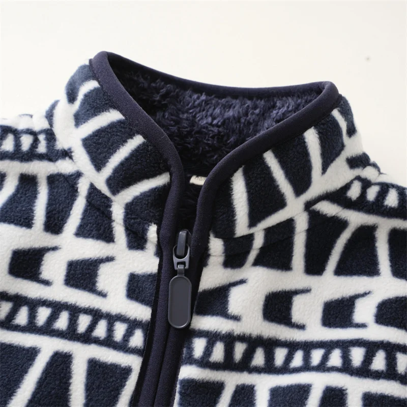 Rote Winter-Fleecejacke 2-8 Jahre, komplett bedruckte Kinderkleidung für Jungen und Mädchen mit Reißverschluss, süße dicke Baby-Mäntel für Kinder – Detail 5